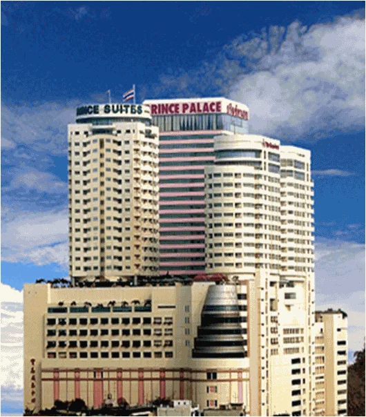 Thư giản tại Prince Palace khi đi du lịch Thái Lan