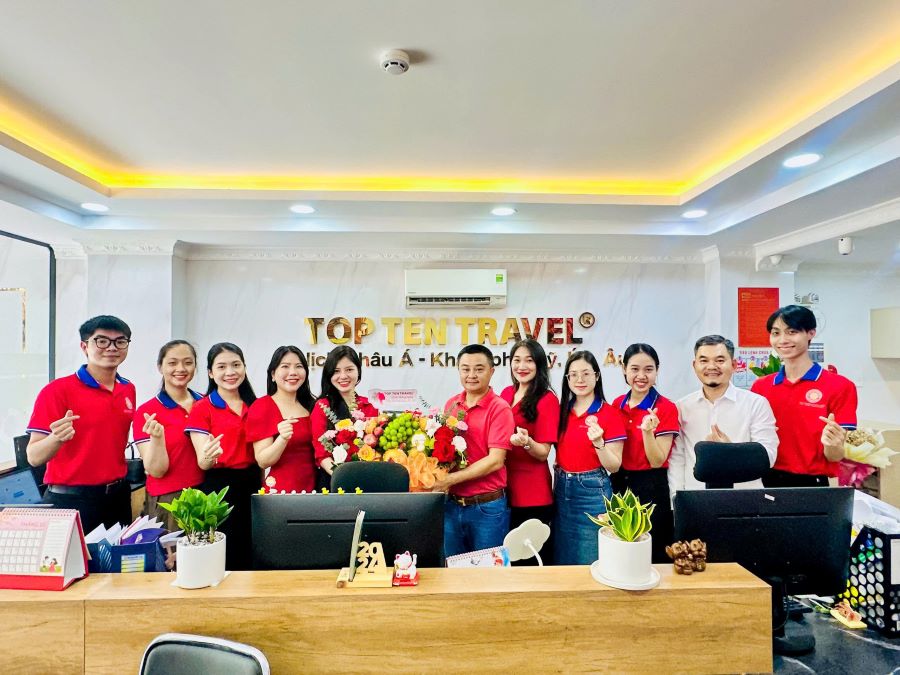 Top Ten Travel – Tôn vinh phái đẹp, lan tỏa yêu thương trong ngày 20/10