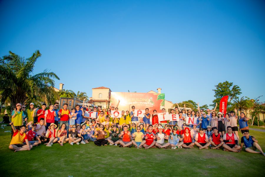 'Kinh Nghiệm, Năng Động, Nhiệt Huyết' - Sức mạnh hàng đầu của đội ngũ Top Ten Travel