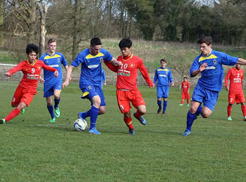 U19 Việt Nam gặp khó trước U19 AFC Wimbledon