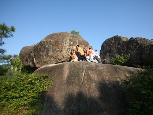 Hòn Trống - Hòn Mái ở Thanh Hóa có nguy cơ bị sập