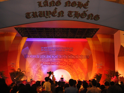 Khai mạc Liên hoan du lịch làng nghề truyền thống Hà Nội 2014
