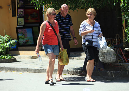 Tin chỉ 6% du khách quay lại Việt Nam là không chính xác