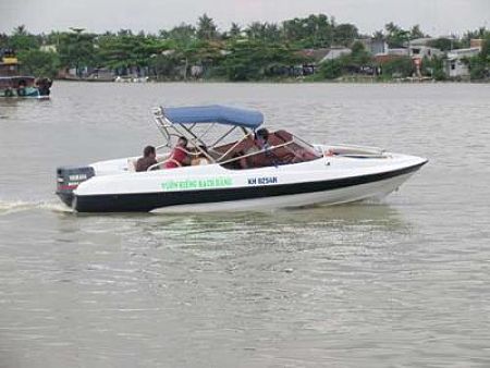 Du lịch đường thủy- lựa chọn hàng đầu cho một ngày du xuân tại thành phố Hồ Chí Minh