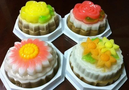 Xuất hiện nhiều bánh trung thu độc lạ