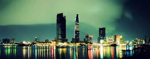 Hồn phố Sài Gòn mang một hơi thở rất riêng