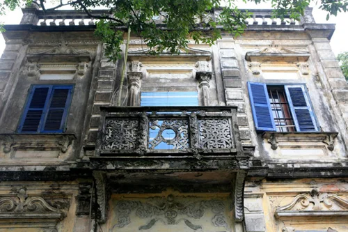 Độc đáo làng biệt thự cổ Nha Xá