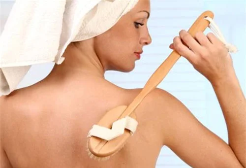 9 cách trị mụn ở lưng hiệu quả nhất