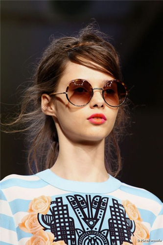 Top những dáng kính khó có thể lỗi mốt