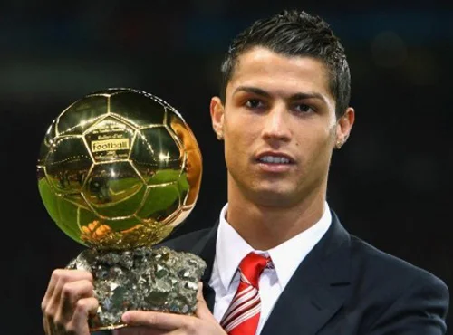 Cristiano Ronaldo giành Quả Bóng Vàng FIFA 2013