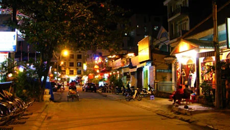 Phố Tây từ Bắc vào Nam