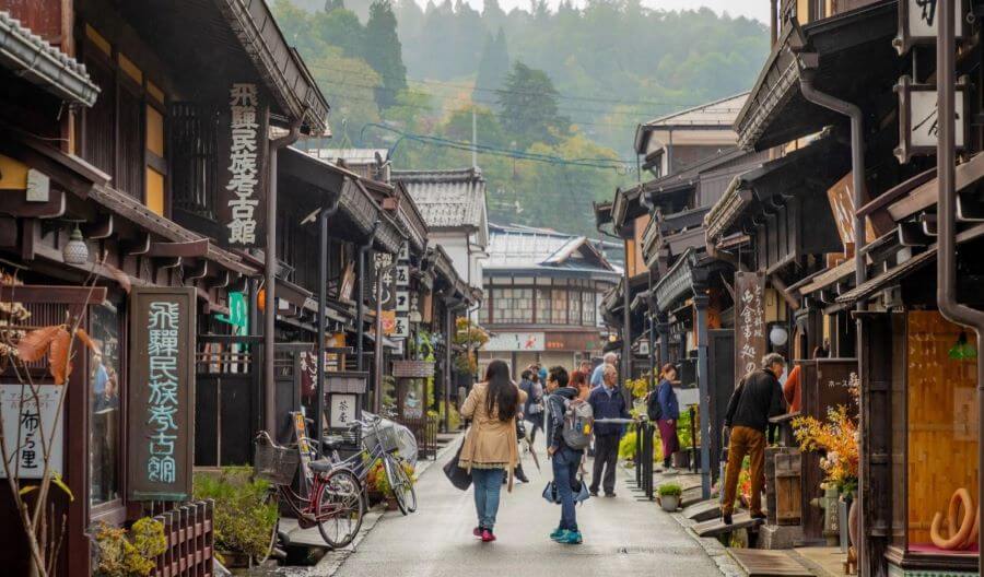 Du lịch Nhật Bản khám phá những hoạt động thú vị tại Takayama