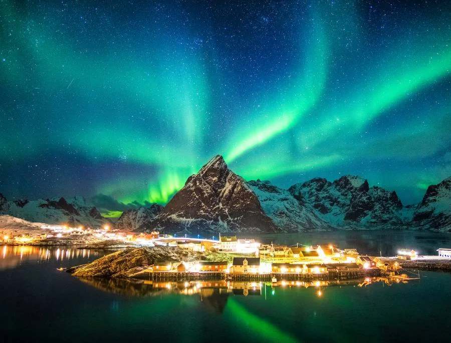 Vẻ đẹp độc đáo của hiện tượng Bắc Cực Quang tại khu vực LapLand thuộc Châu âu
