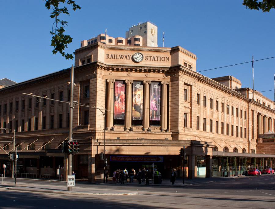 Khám phá vẻ đẹp cổ kính của Nhà ga Adelaide
