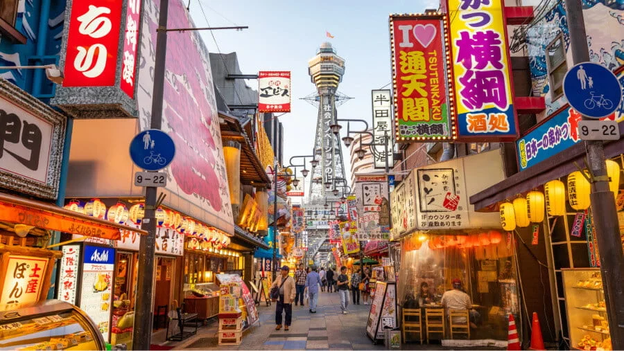Tháp Tsutenkaku - Điểm đến không thể bỏ qua khi du lịch Osaka, Nhật bản