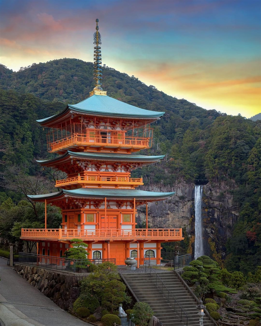 Du lịch hành hương với những ngôi chùa linh thiêng tại Nhật