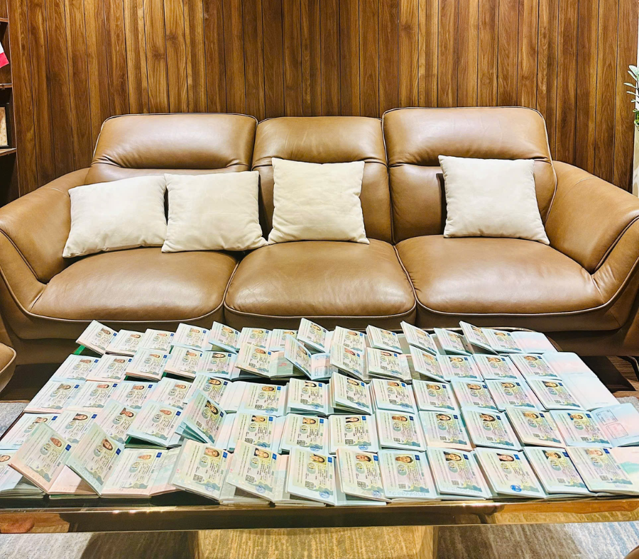 Hộ chiếu trắng có xin được visa du lịch Châu Âu hay không?