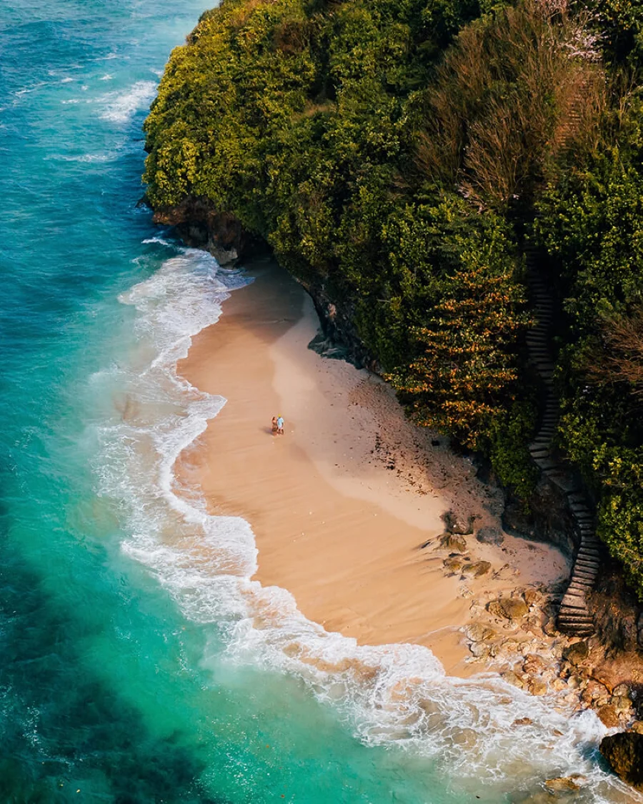 Check-in 5 bãi biển Bali siêu đẹp cho mùa hè năm nay