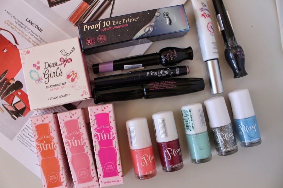 Du lịch HongKong nên mua gì làm quà tặng?