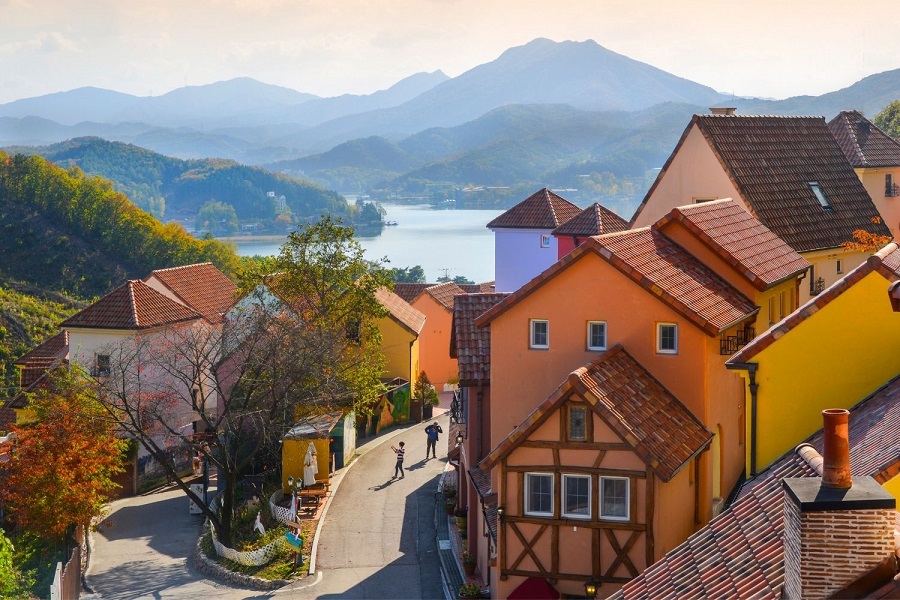 Ngỡ ngàng với 5 ngôi làng ở Hàn Quốc mà cứ ngỡ như ở phương Tây