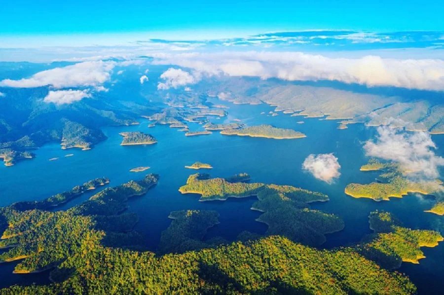 Tour du lịch Tà Đùng – Buôn Mê Thuột tận mắt cảm nhận Vịnh Hạ Long Tây Nguyên