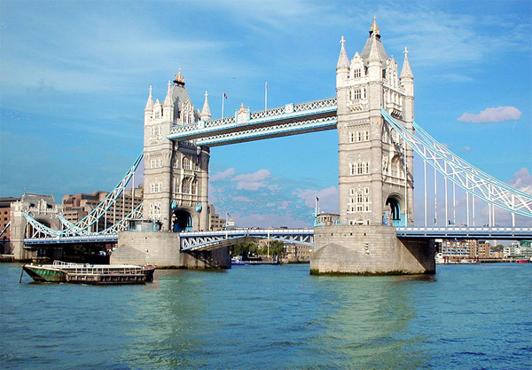 Ngắm cầu tháp London cùng du lịch Châu Âu