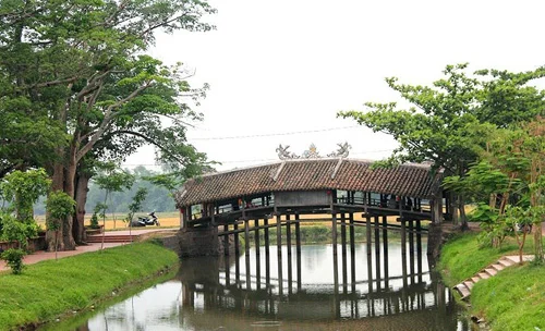 Về Thanh Thủy Chánh một chiều hoàng hôn xứ Huế