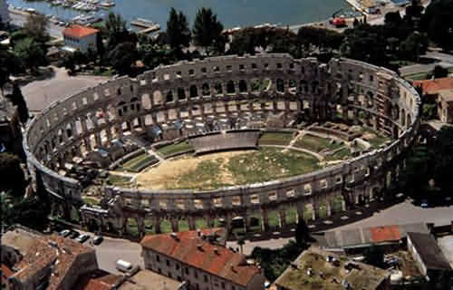 Arles - Một La Mã nhỏ ở miền Nam nước Pháp