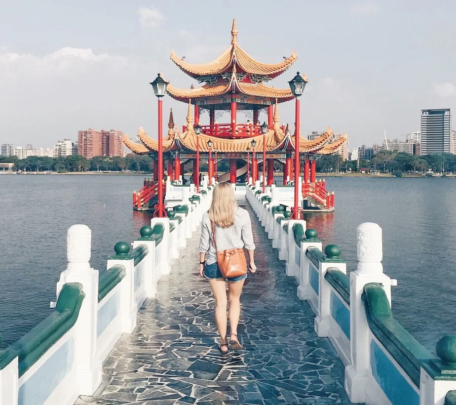 Cao Hùng - Vùng đất bình yên dành cho những kẻ mộng mơ yêu mến xứ Đài