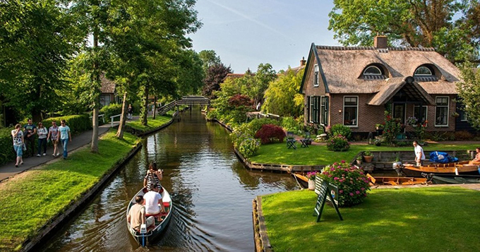 Giethoorn, ngôi làng cổ tích thời hiện đại
