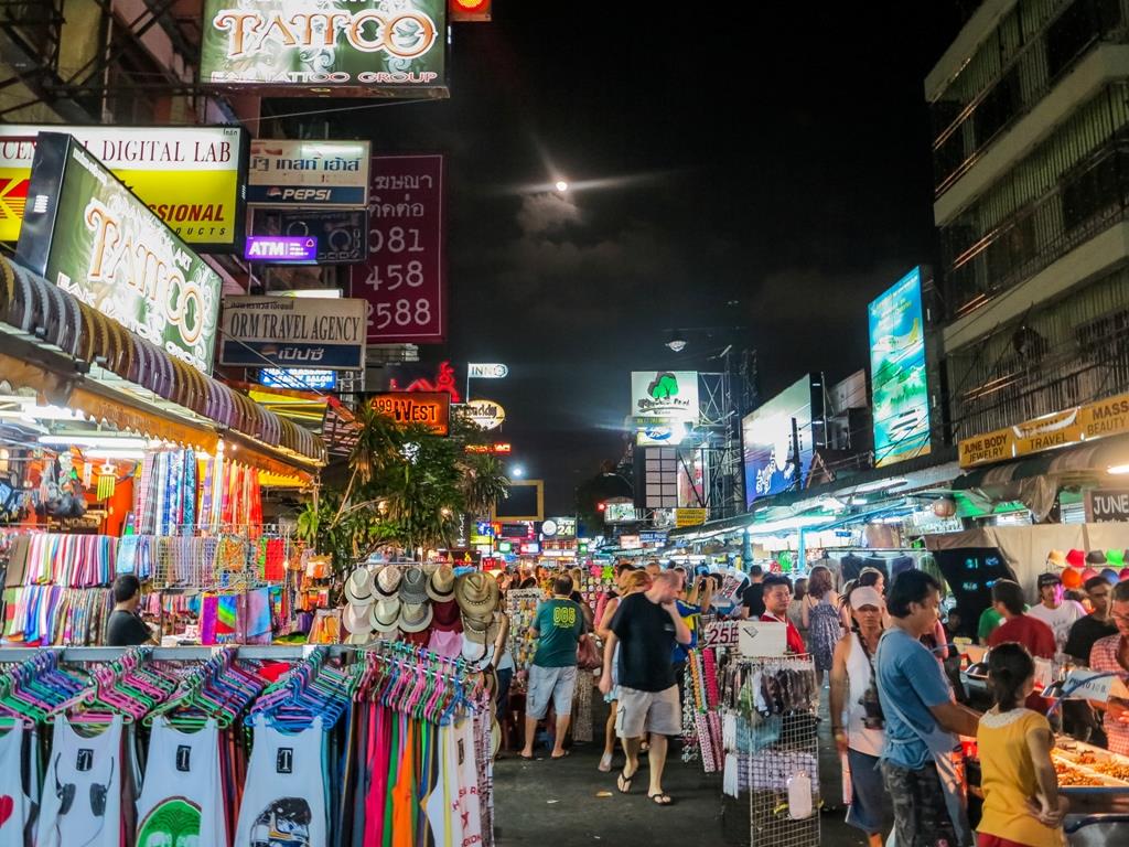 Khao San Road - Phố đi bộ nhộn nhịp nhất ở Bangkok Thái Lan