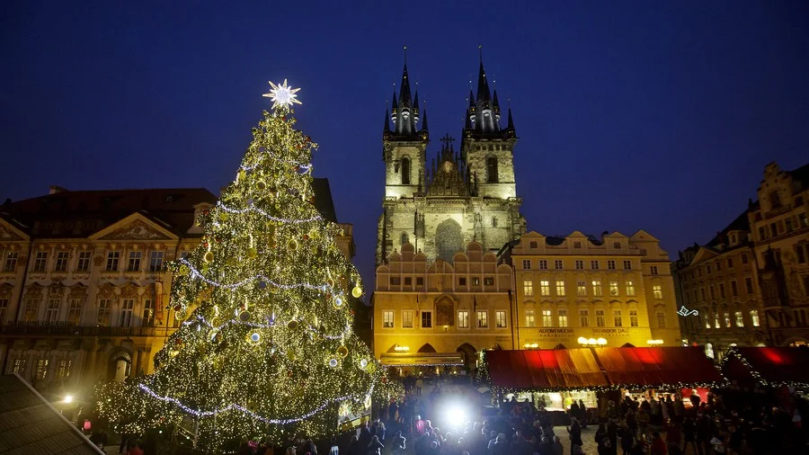 Cùng khám phá khu chợ giáng sinh nổi tiếng Praha