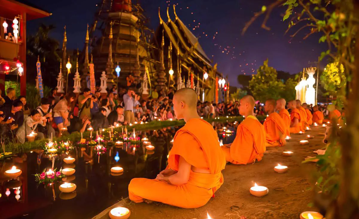 Tháng 9, dừng chân ở Thái Lan để tham gia hàng loạt các lễ hội hấp dẫn