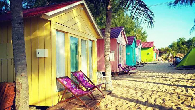 Lều ngủ bên bãi biển đang hot ở Việt Nam