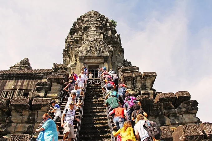 Campuchia tăng giá vé tham quan Angkor Wat