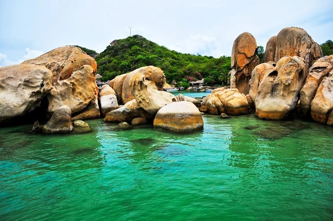 3 hòn đảo đẹp hút hồn không nên bỏ lỡ ở Nha Trang