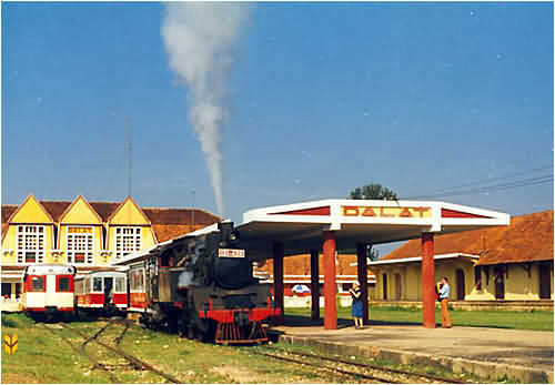 Du lịch Đà Lạt: Ghé thăm nhà ga cổ nhất Đông Dương