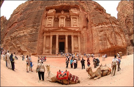 Khám phá thành cổ  Petra