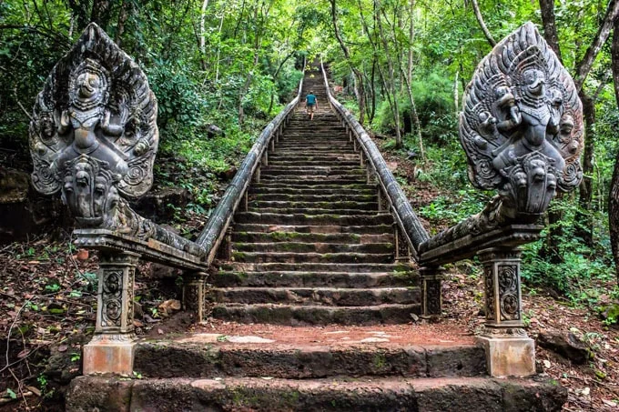 Những ngôi đền ấn tượng cần khám phá ở Battambang Campuchia