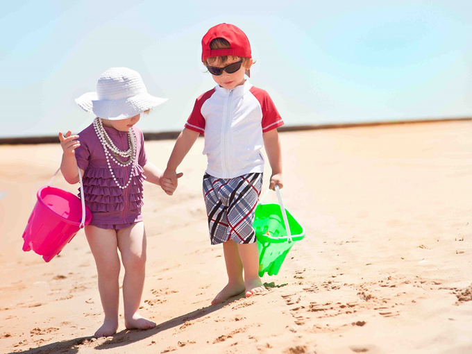 Bí quyết giúp trẻ an toàn mùa du lịch