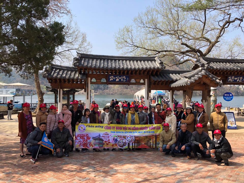 Du lịch Hàn Quốc - Chiêm ngưỡng cung điện Gyeongbok