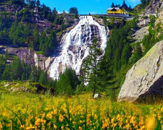 Top 5 thác nước đẹp nhất nước Ý