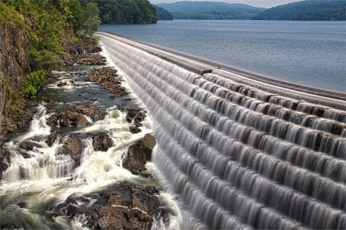 Ngẫn ngơ trước đập nước tuyệt đẹp ở thành phố New York