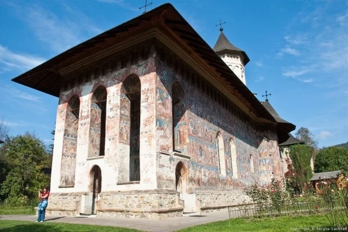 Những tu viện độc đáo có từ thời Trung cổ ở Romania