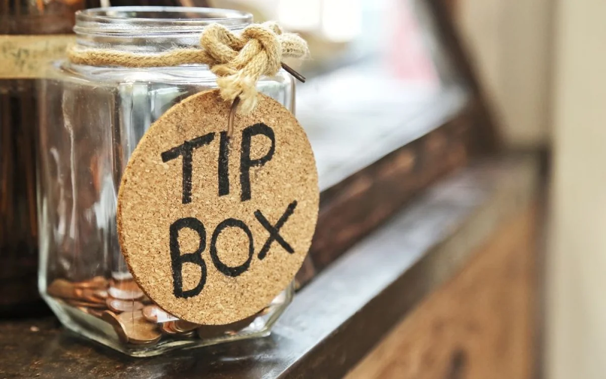 Văn hoá tiền Tip ở các quốc gia trên thế giới