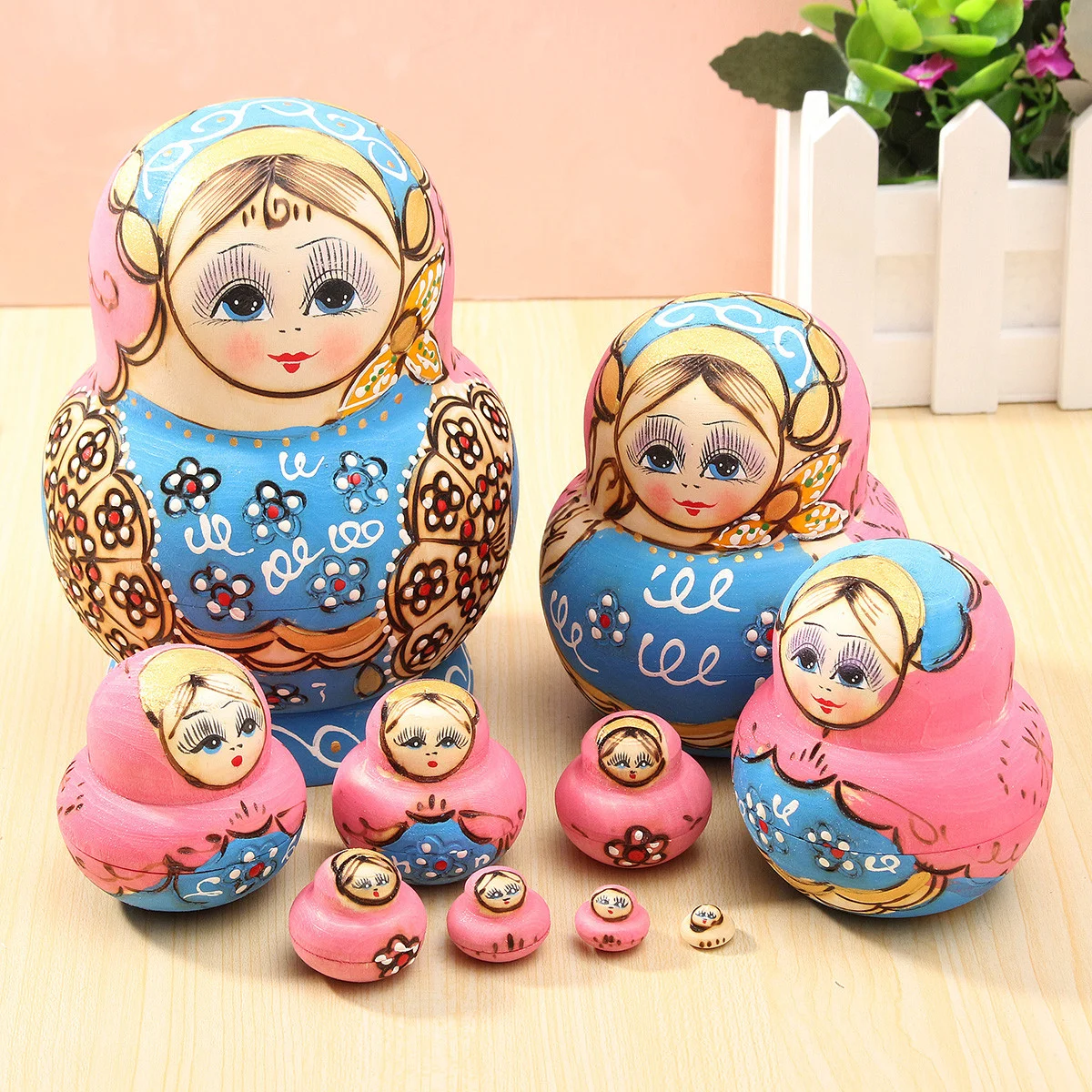 Tìm hiểu về Búp bê Matryoshka của Nga