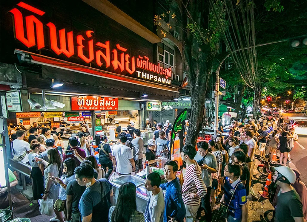 4 quán ăn đường phố du khách nhất định phải ghé ở Bangkok - Thái Lan
