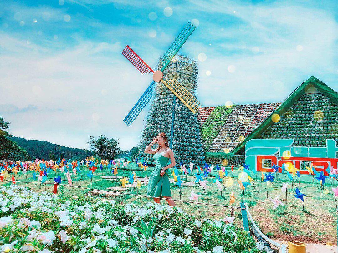 Fresh Garden - Làng hoa Châu Âu phiên bản Đà Lạt gây bão cộng đồng mạng