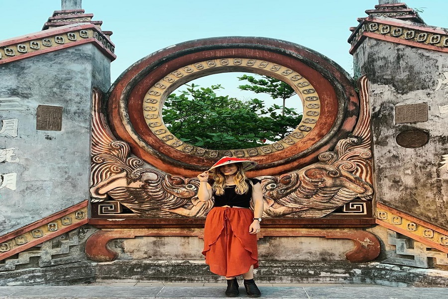 Chùa Tam Quan Bà Mụ - Địa điểm check-in đẹp ngất ngây cho dân sống ảo