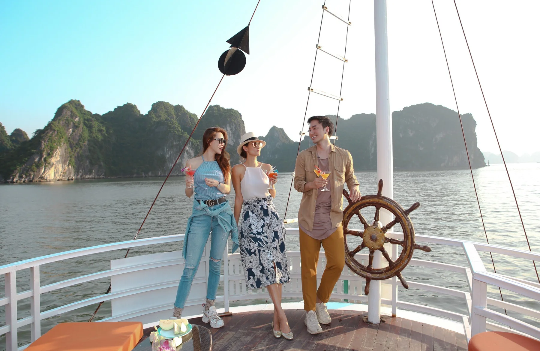 Du lịch Hạ Long: Cuộc chạy trốn hoàn hảo cho những ai muốn tránh nóng mùa hè